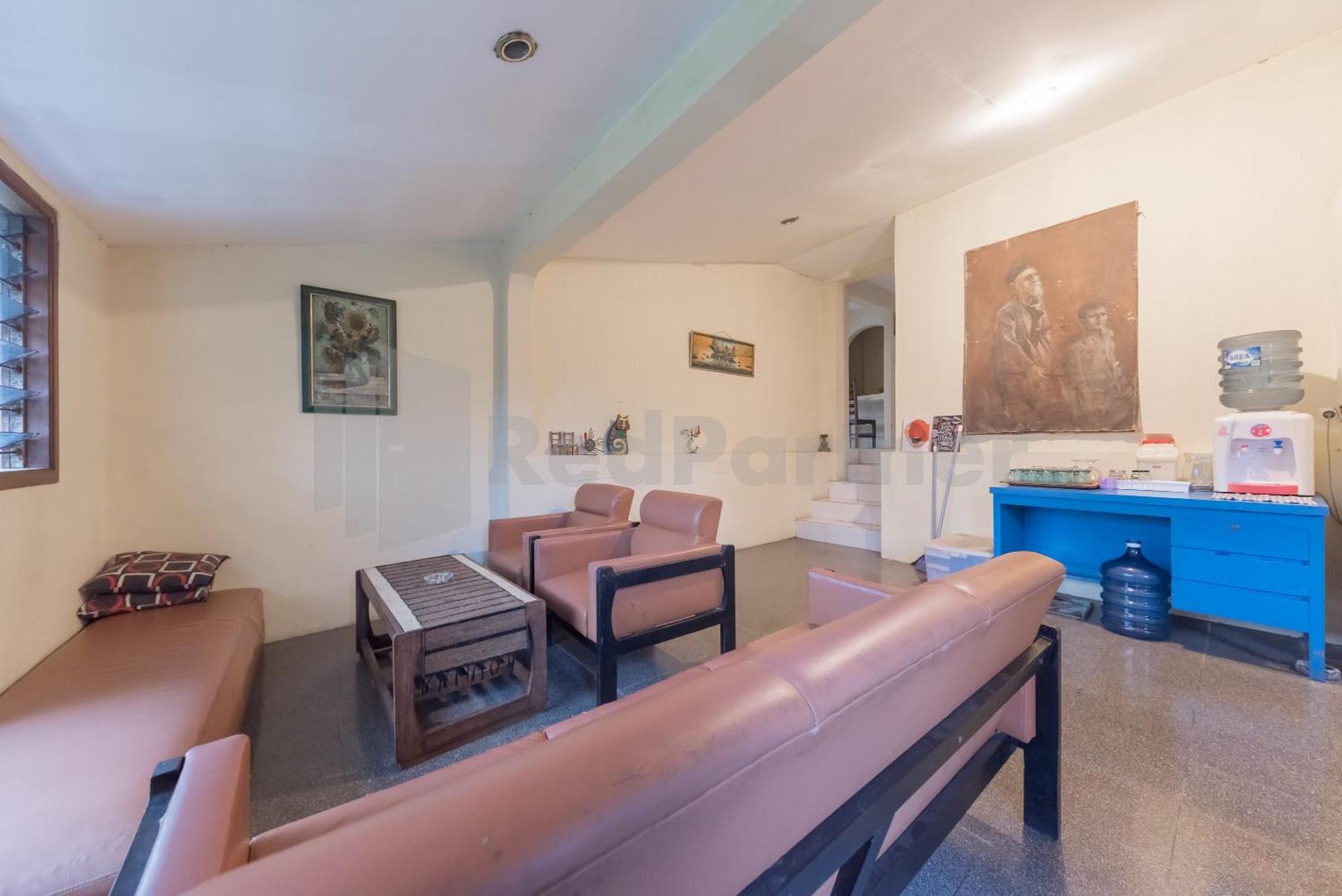 Bens Homestay Mitra Reddoorz Bogor Extérieur photo