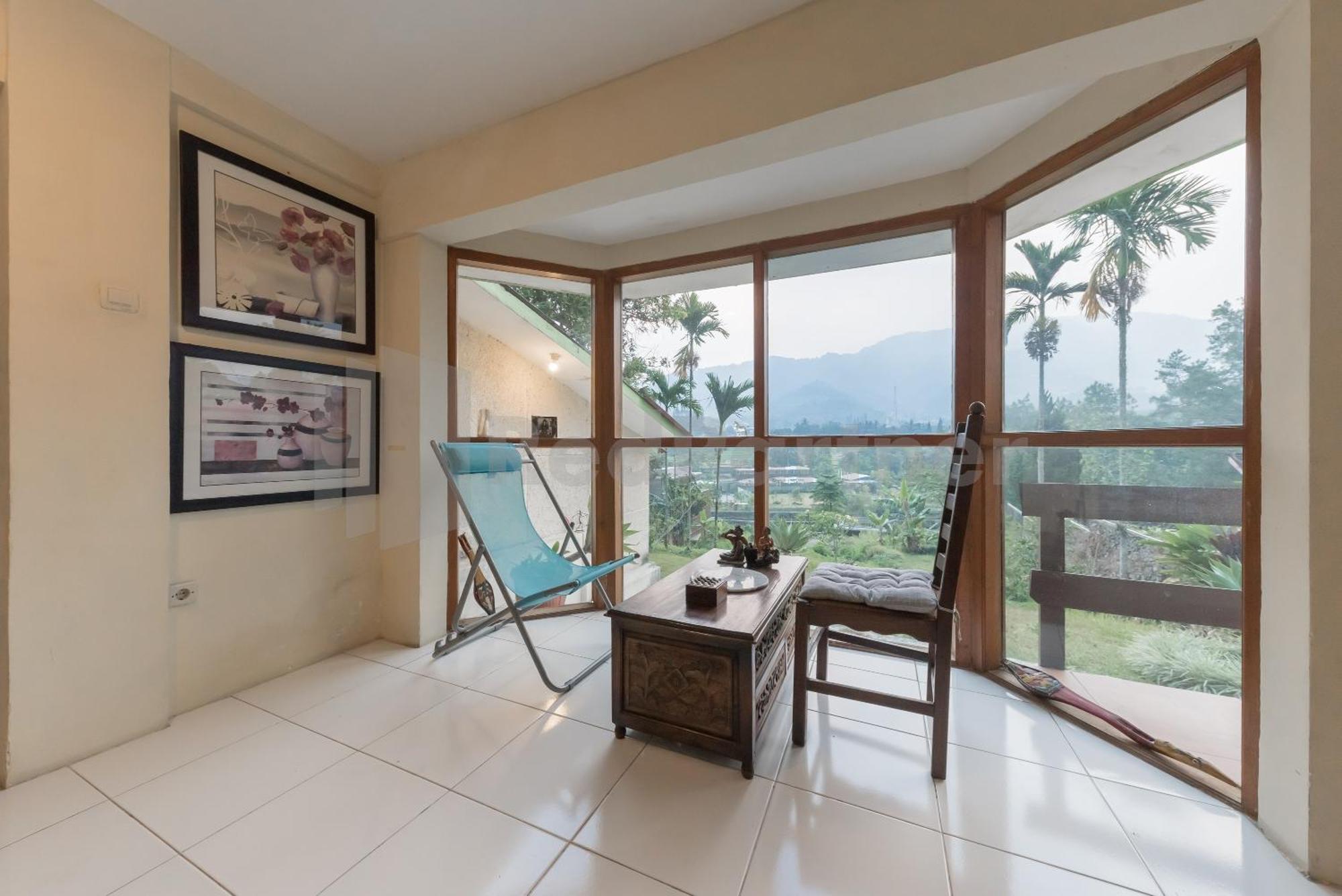 Bens Homestay Mitra Reddoorz Bogor Extérieur photo