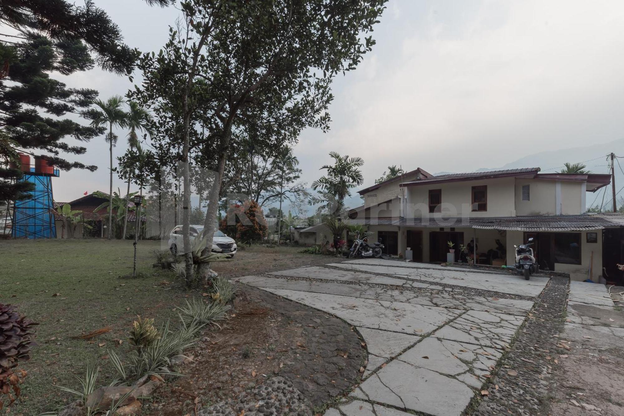 Bens Homestay Mitra Reddoorz Bogor Extérieur photo