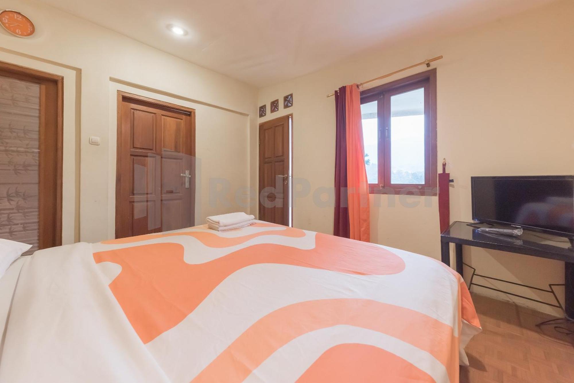 Bens Homestay Mitra Reddoorz Bogor Extérieur photo